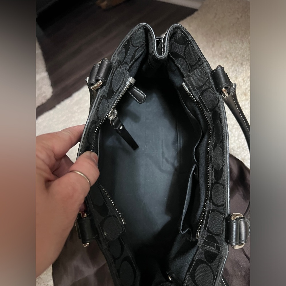 Authentic Coach Mini Hampton - image 8